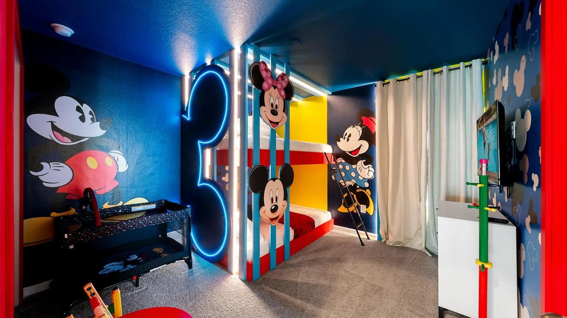 Prázdninový dům Theme Dream Lux Vacation Home! Davenport