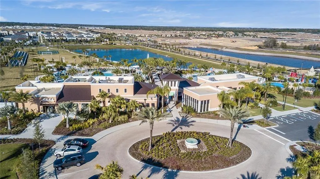 Theme Dream Lux Vacation Home! Davenport