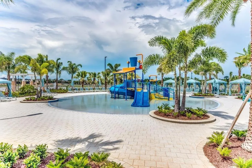 Theme Dream Lux Vacation Home! Davenport 0*,