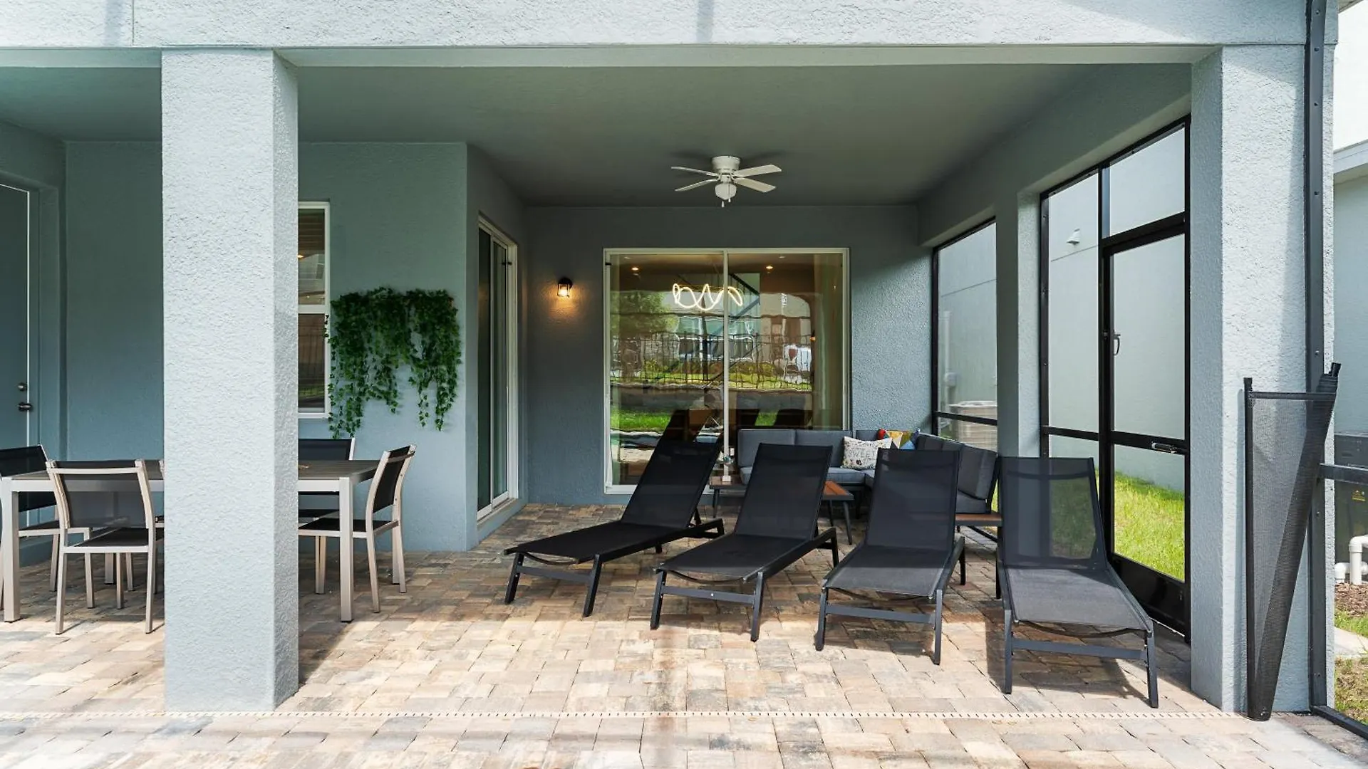 Theme Dream Lux Vacation Home! Davenport 0*,