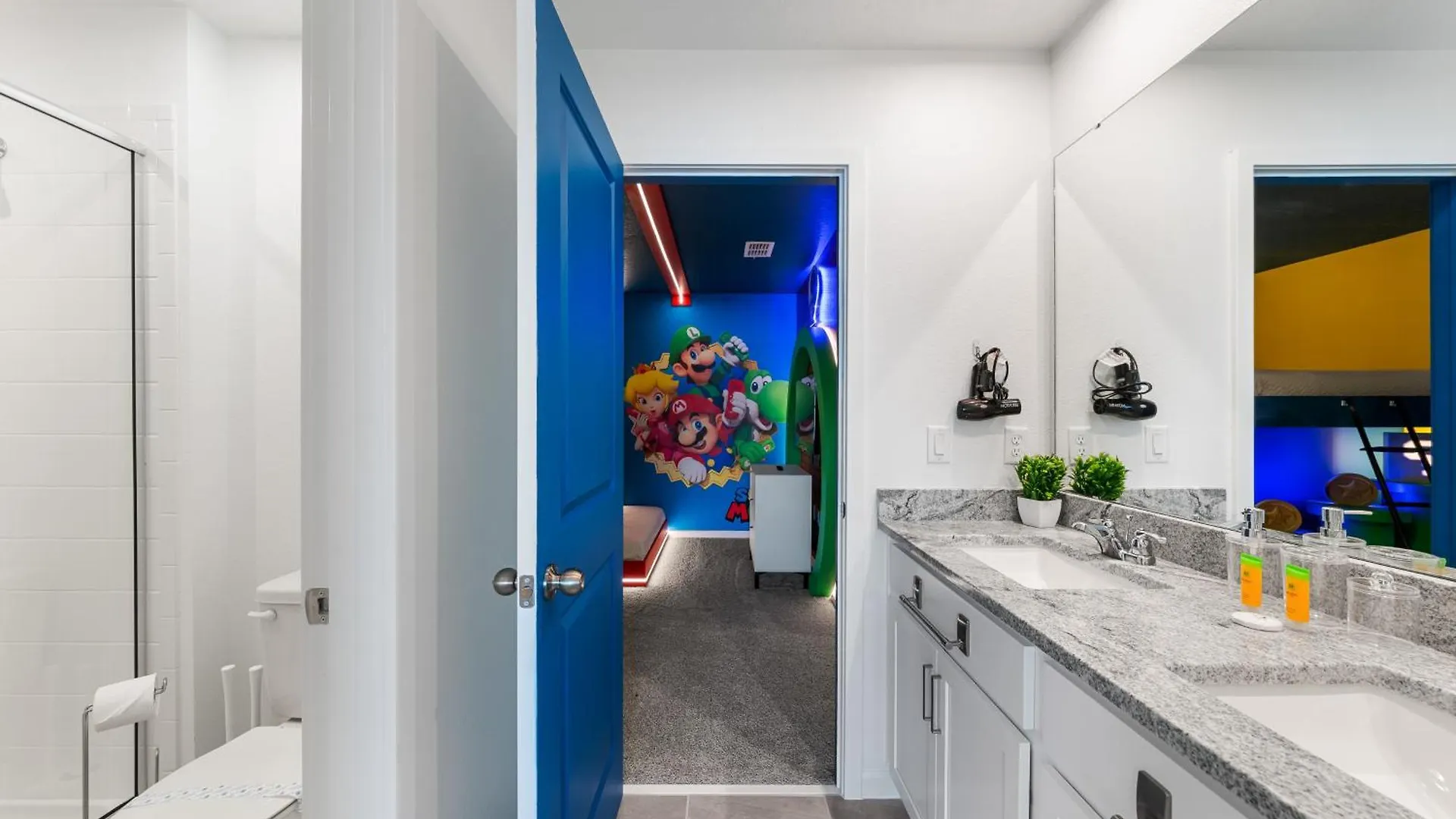 Theme Dream Lux Vacation Home! Davenport Holiday home