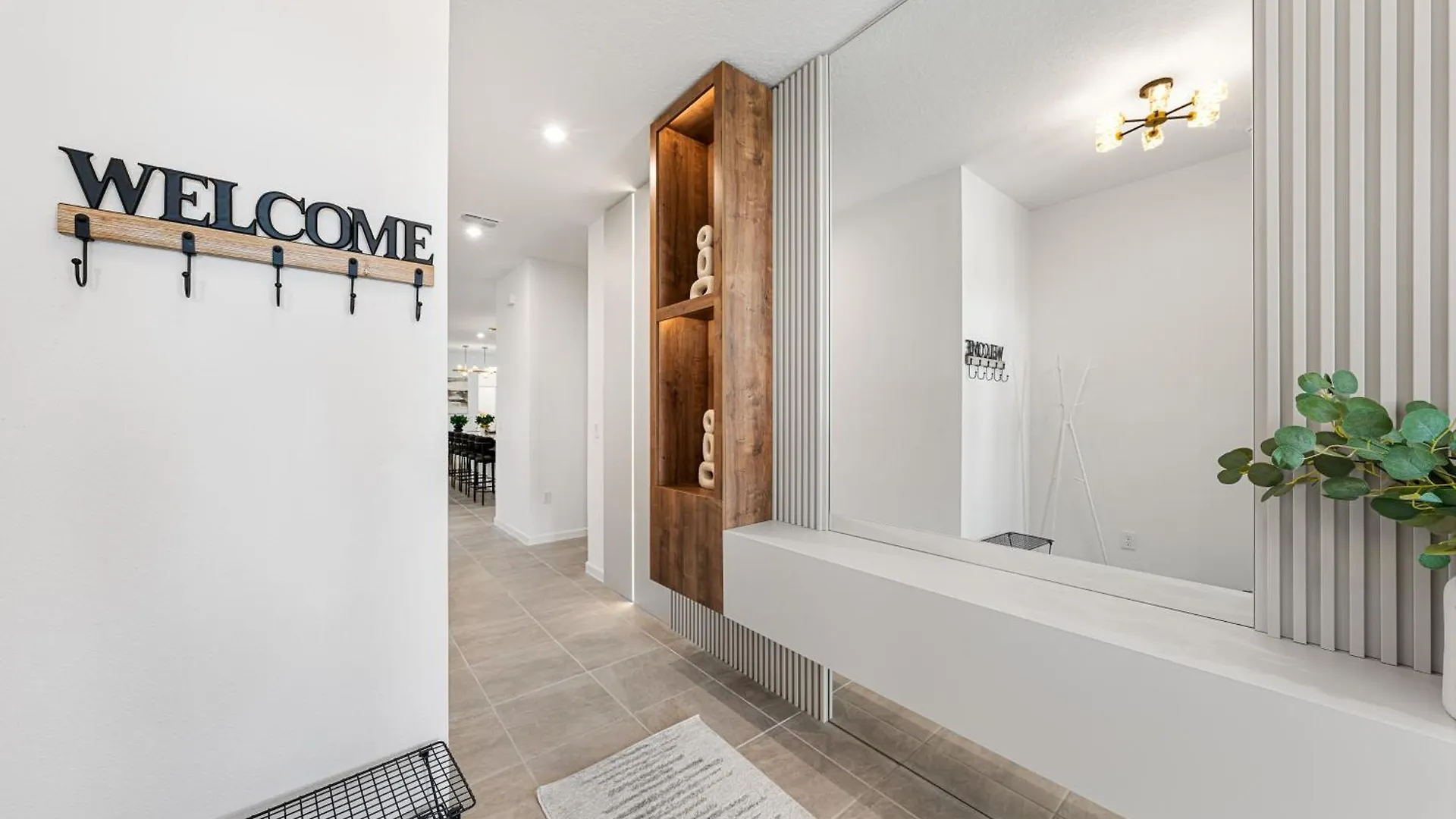 Theme Dream Lux Vacation Home! Davenport